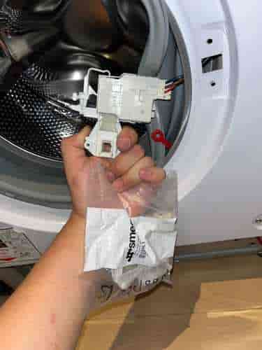 出現故障碼E13🔒Smeg前置式二合一洗衣乾衣機 LSTA147HK