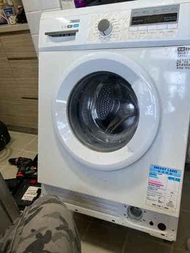 洗衣中途停機，機內有水💦Zanussi金章牌前置式洗衣機 ZWM1207