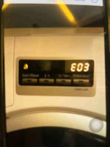 出現故障碼E03💧Panasonic樂聲牌前置式洗衣機 NA106VC6