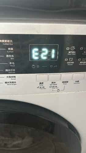 出現故障碼E21，不排水💧Hitachi日立前置式洗衣機 BDD80CVE