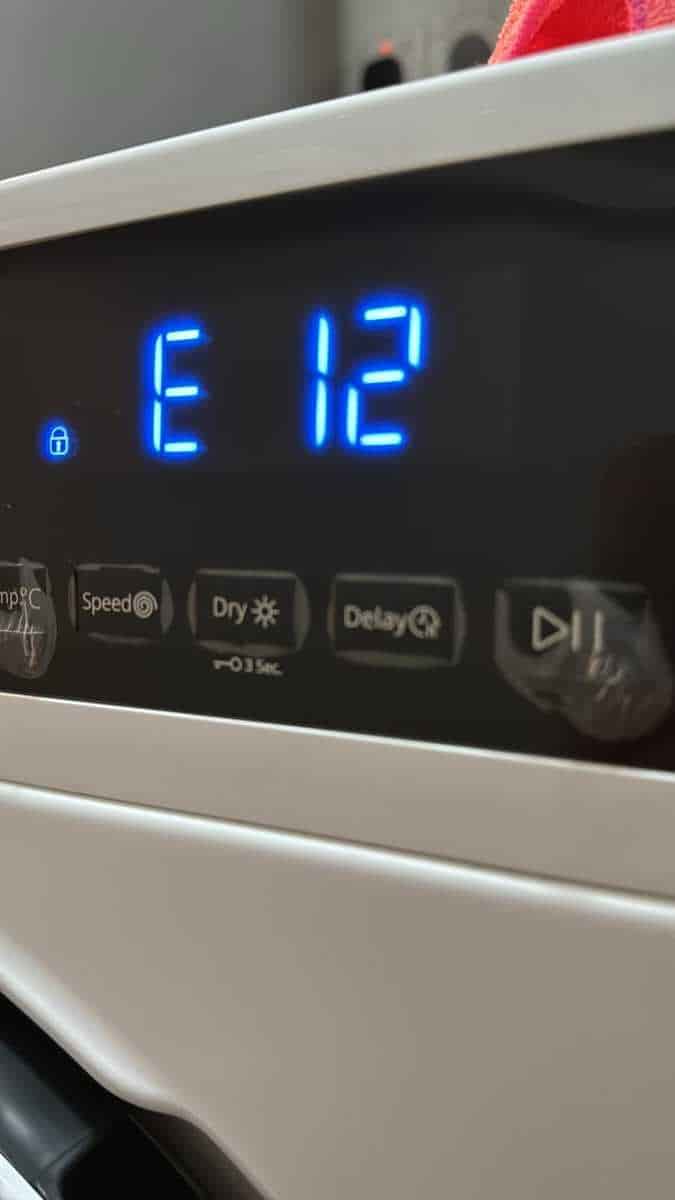 出現故障碼E12，排水泵老化😥Whirlpool惠而浦二合一洗衣乾衣機 WRAL85411