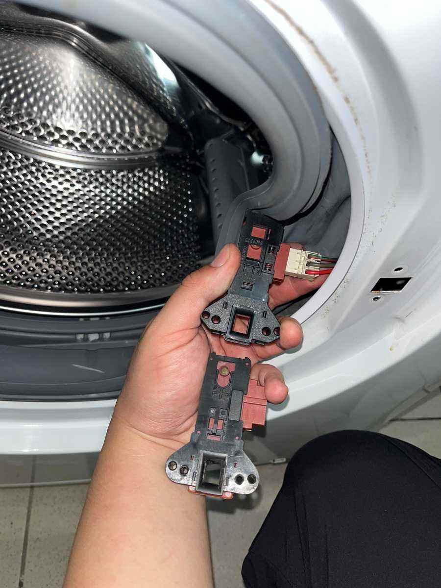 解決門鎖難題🔑Blomberg世邦前置式洗衣機 WNF5200