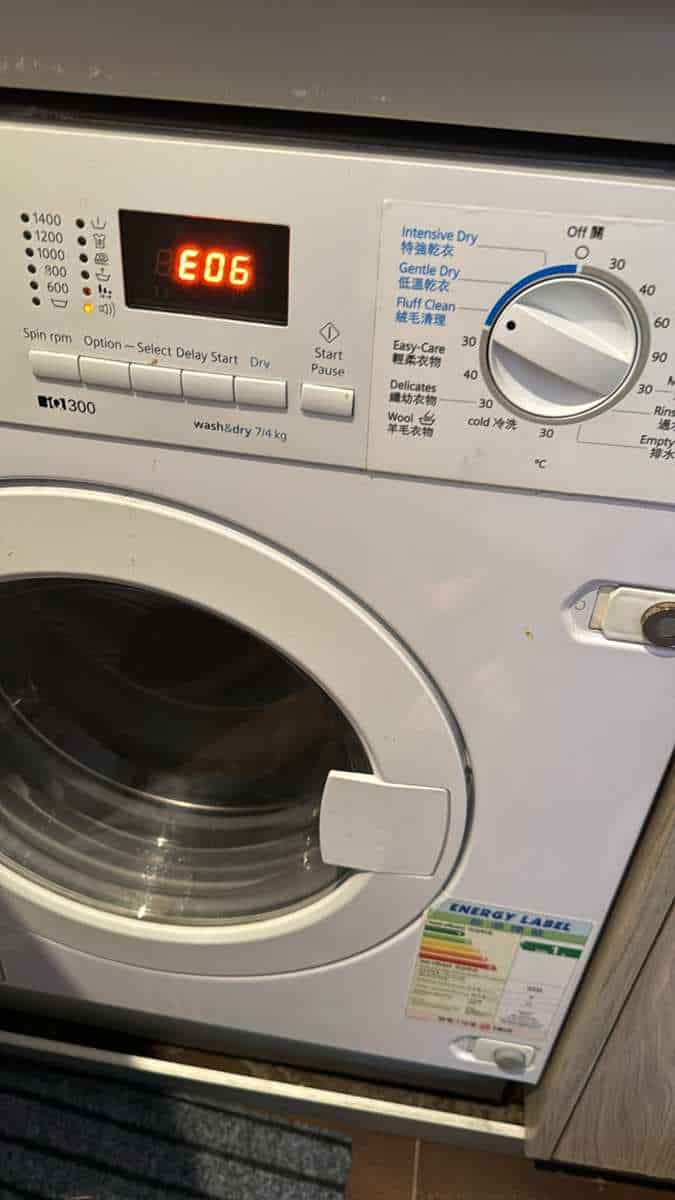 出現故障碼E13及E06🔧Siemens西門子二合一洗衣乾衣機 WK14D321HK/07
