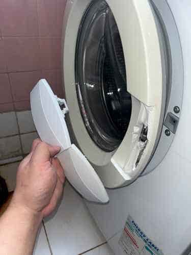 門把手斷裂😢Zanussi金章牌前置式洗衣機 ZWH7120P