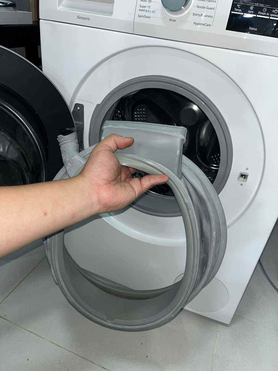 洗衣中途漏水😓Siemens西門子前置式洗衣機 WD15G421HK/04