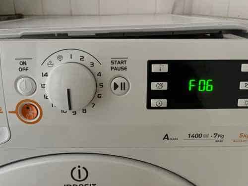 出現故障碼F06，門鎖故障🔒Indesit依達時前置式洗衣機 XWDE751480XWUK