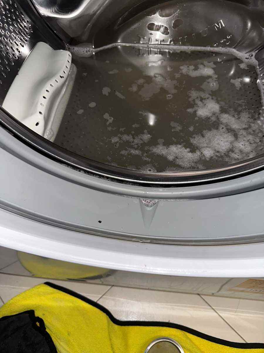 無創清洗讓洗衣機煥然一新✨Whirlpool惠而浦前置式洗衣機 WWDC9614