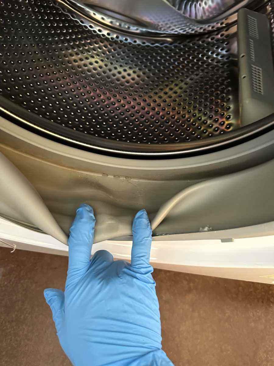 新租客入伙，為舊洗衣機進行清洗🧼Siemens西門子前置式洗衣機 WK14D321HK/07
