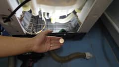 這部樂聲牌NAF系列洗衣機不停入水卻儲不住？索掣膠塞藏著意外發現 💧