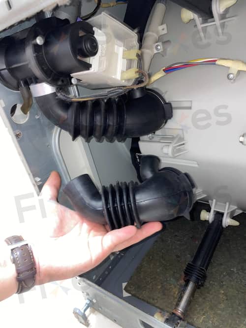 更換缸底喉💧LG前置式洗衣機 WF1006MW