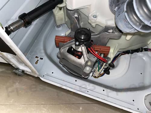 更換摩打碳刷📛Zanussi金章牌洗衣機 ZWM1007