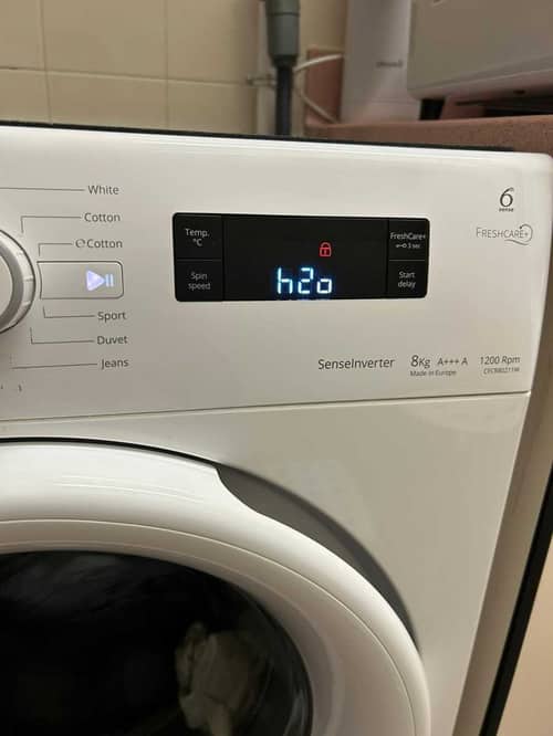 這部Whirlpool CFCR系列洗衣機h2o錯誤碼現場檢測，揭示入水掣這個關鍵部件🕵️