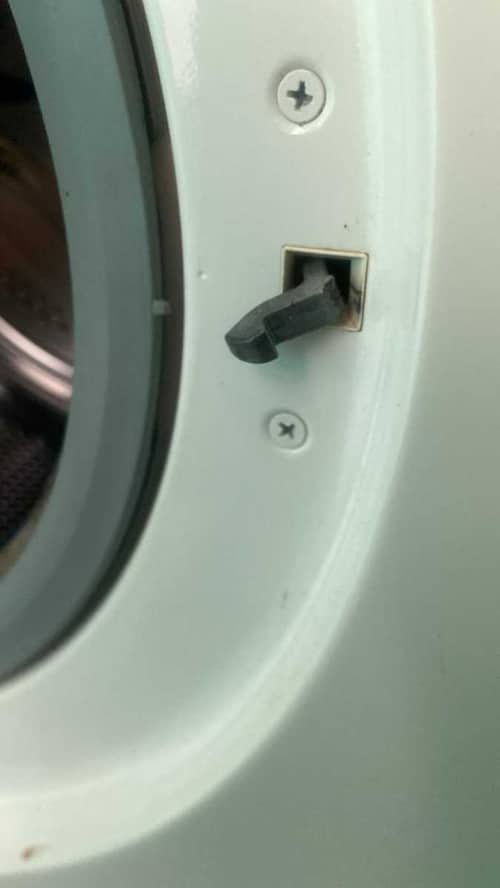 這部Zanussi ZWSH系列洗衣機門勾鬆脫，細節拆裝全紀錄🪛