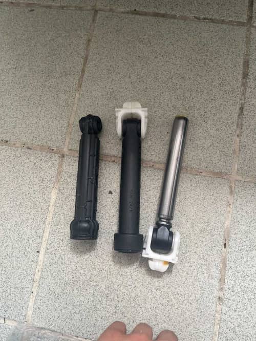 為何自備氣墊也無用？師傅拆解這部惠而浦AWC系列洗衣機震動根源 🏀