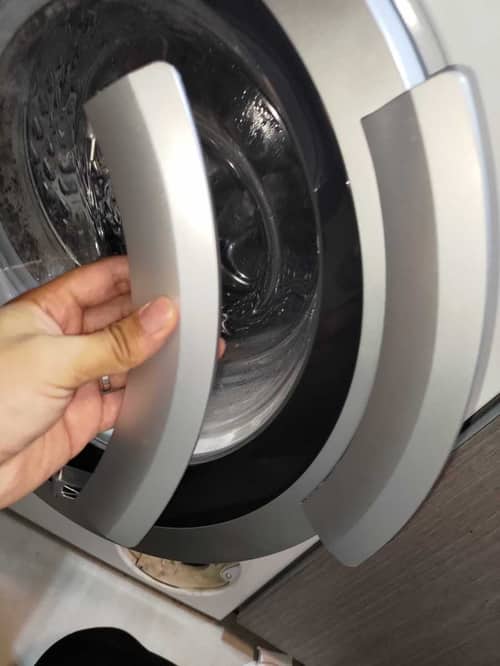 這部西門子WS系列洗衣機門鎖卡死，師傅現場1步精準打開 🔓