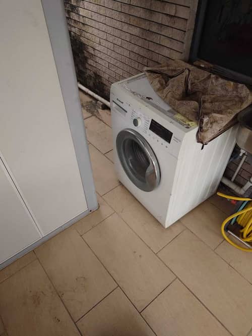 村屋天台小困擾：這部Brandt BWF系列洗衣機門勾斷裂的還原過程 🏡