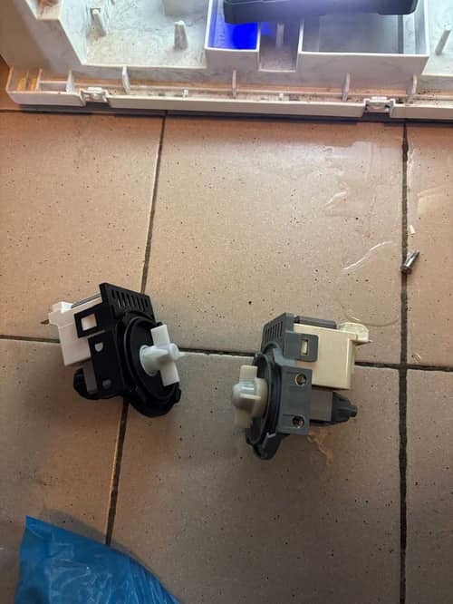 這部Hitachi BDW系列洗衣機C02故障碼引發排水卡頓，師傅上門1招換泵速解💧