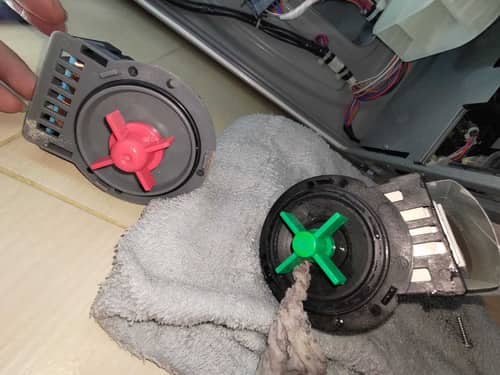 這部Panasonic NA系列洗衣機U11故障碼背後的真相：吸色紙引發的排水危機 💧