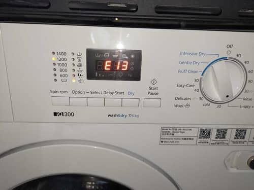 這部西門子WK系列洗衣機E13故障碼升級史：從救命繩手動開門到完全停擺 🆘