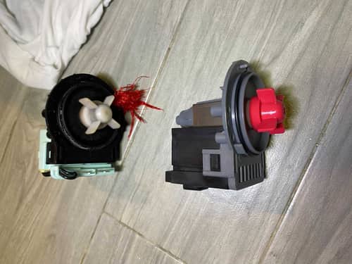 這部惠而浦FRAL系列洗衣機E12故障碼背後，竟是紅色線條惹的禍 🔍