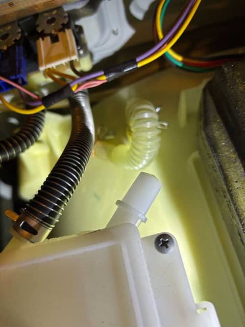 15年樂聲牌NA系列洗衣機突然顯示H43？雷太的喉管鬆脫修復實錄 📝