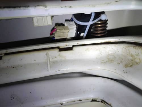 客戶以為是運氣遊戲！這部飛歌PTL系列洗衣機門鎖掣故障維修實錄 🎲