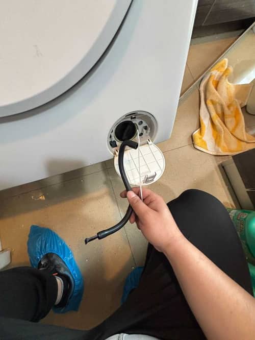 這部惠而浦WRAL系列洗衣機DIY拉扯排水喉後竟全屋水浸？客戶慘痛經驗分享 💧