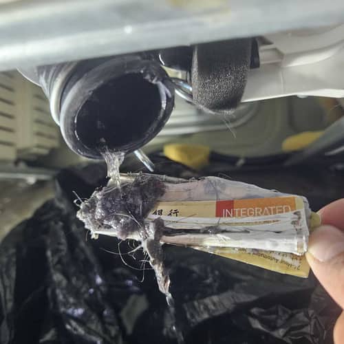 這部Samsung WD系列洗衣機5C故障碼背後，竟藏著失蹤已久的信用卡 💳