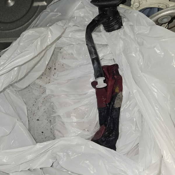 一隻小襪子釀禍，這部西門子WS系列洗衣機排水泵更換全過程 🔍