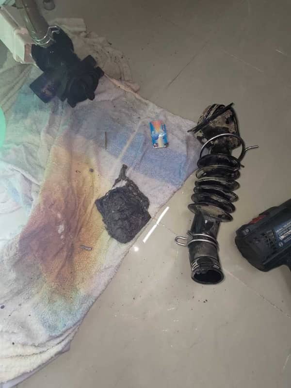 小小吸色紙竟成絆腳石，這部Whirlpool AWO系列洗衣機Clean Pump燈持續閃爍 💧