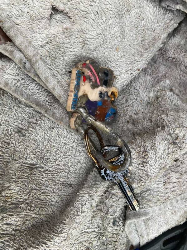 這部Samsung WD系列洗衣機不排水，師傅竟在喉管發現失蹤多年的鎖匙串 🔑