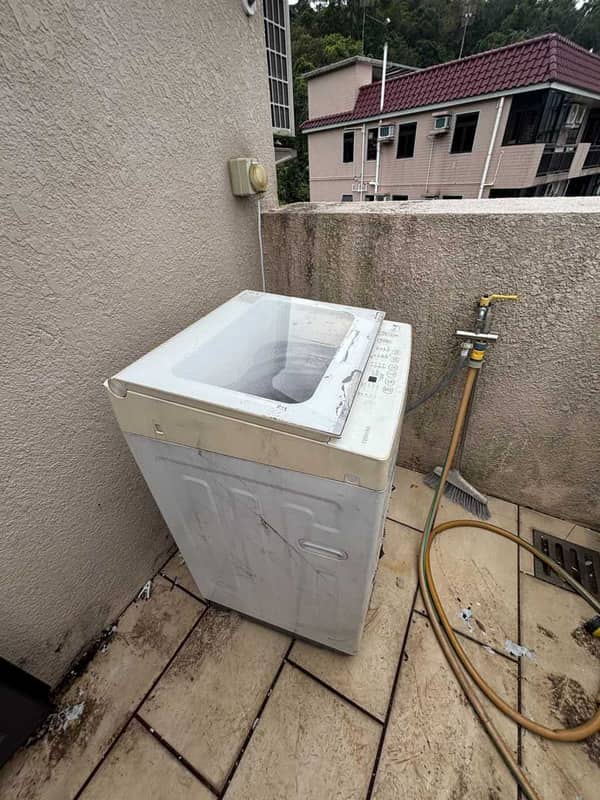 天台風吹雨打也不怕？這部東芝AWK系列洗衣機E3故障碼背後的驚人韌性 🌦️