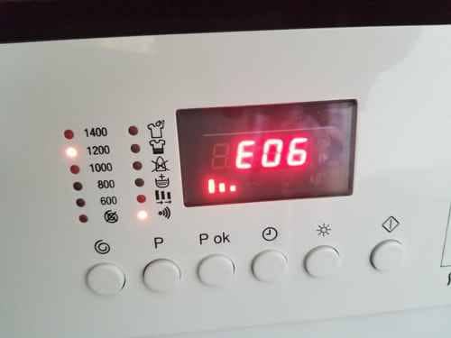 出現故障碼E06，不排水🔧Kuppersbusch前置式洗衣機 WT680001HK