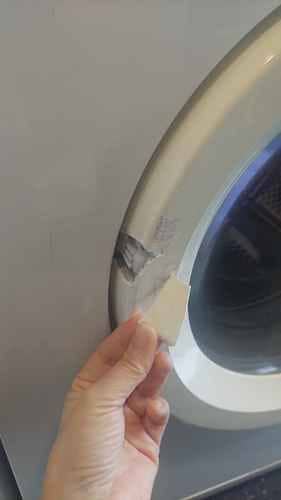 這部西門子WD系列洗衣機為何無法啟動？師傅到府一拆揭露門框破裂與門鎖掣銹蝕問題 🔍