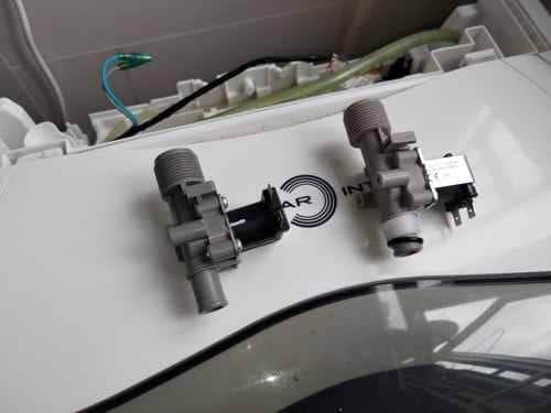 這部東芝AWF系列洗衣機入水慢得像🐌？師傅更換入水掣後秒恢復