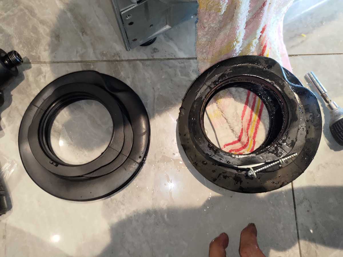 這部西門子WK系列洗衣機漏水突發：針狀異物刺穿風管的現場檢修 🧐
