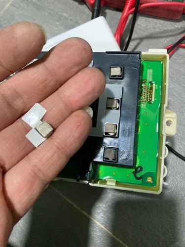 洗衣時按鈕無回應？這部LG WFCT系列洗衣機背後竟是輕觸棉失靈 🔍