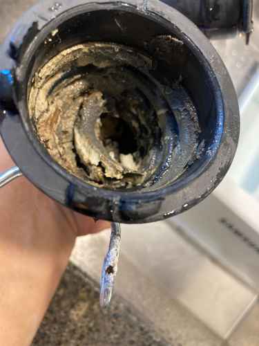 這部Samsung WD系列洗衣機為何入水就梘粉盒漏水？深層梘喉阻塞才是元凶🌀