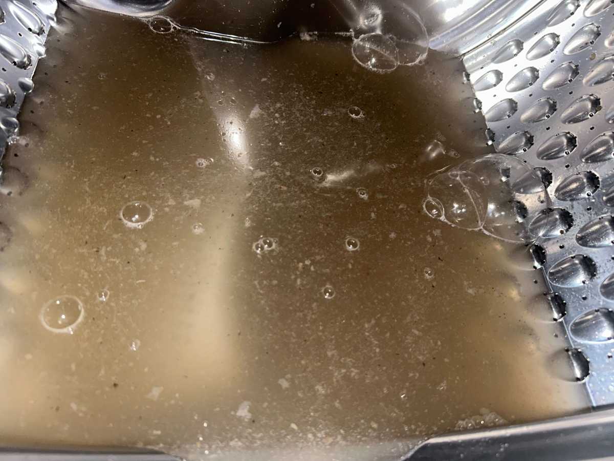 關小姐自己清洗這部Siemens前置式洗衣機無效 😤 衣服黏污垢元凶藏更深