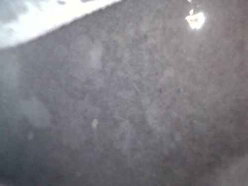 工人姐姐清洗多次仍無效，內窺鏡一探這部Zanussi上置式洗衣機竟模糊得看不見 👻
