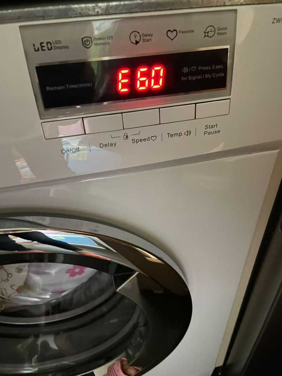 租屋族必看：這部Zanussi ZWM系列洗衣機E60故障碼背後的真相 🔍