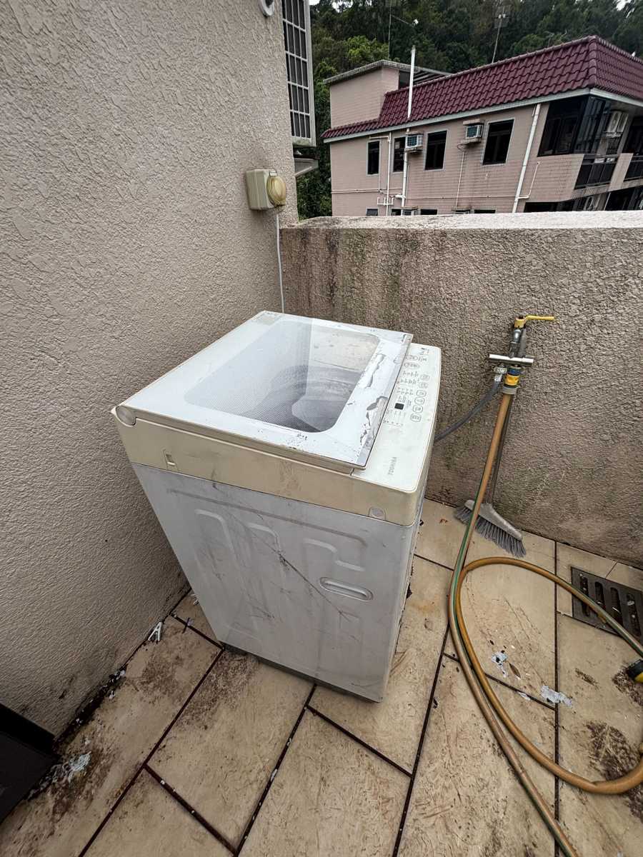 天台風吹雨打也不怕？這部東芝AWK系列洗衣機E3故障碼背後的驚人韌性 🌦️