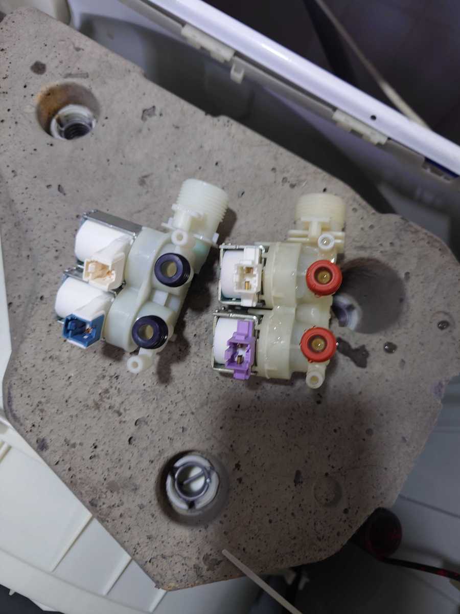 兩邊入水速度天差地別：這部惠而浦CFCR系列洗衣機h2o入水超時的維修實錄 ⚡