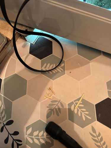 筷子掉進滾筒被打碎了？這部Candy洗衣機師傅從缸底喉取出碎片全過程 🔍