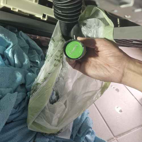 清過硬幣還是不排水 這部LG FV系列洗衣機內部藏著意想不到的堵塞物 🪙