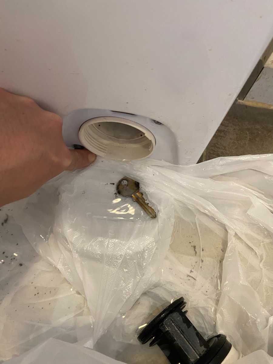 一個人住也離不開這部Candy AQUA系列洗衣機:從滾筒積水到順利排水的上門檢查全紀錄 🎯