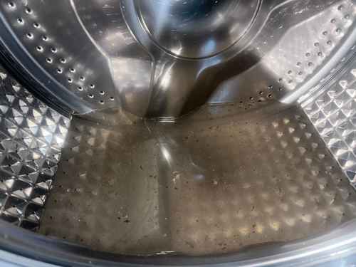 入伙前必做!洪先生為這部Samsung前置式洗衣機進行深層清洗 🔬